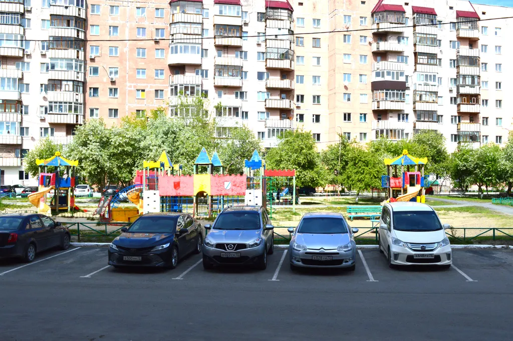 Квартира Уютная современная квартира у Кристалла — Тюмень