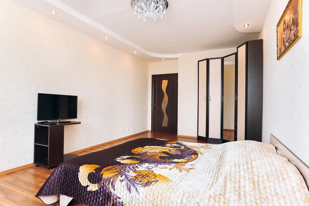 Квартира Квартира Большая двушка с выездом на екад во все стороны — Екатеринбург