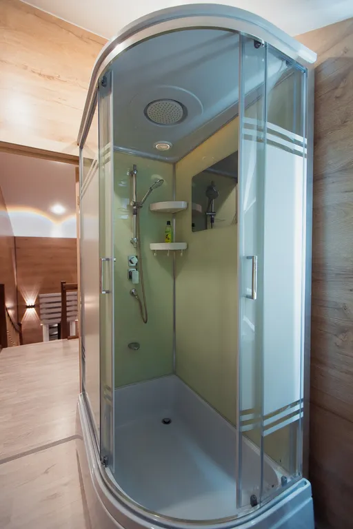 Большой дом с видом на горы