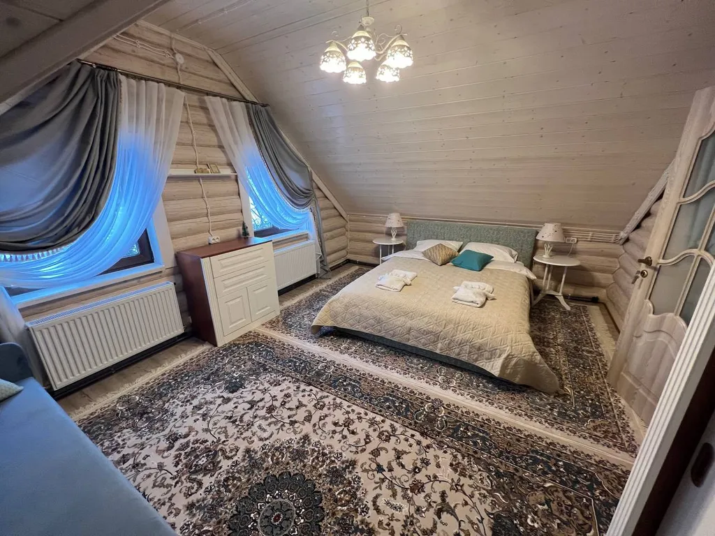 6-комнатный Дом