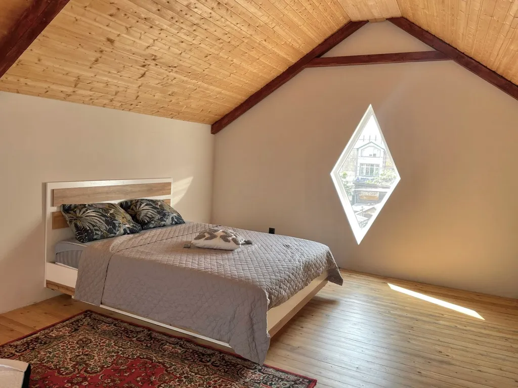 Коттедж Коттедж Трёхкомнатная квартира в историческом центре — Махачкала