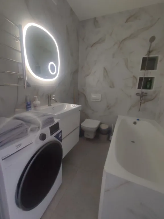 Просторная квартира рядом с Патриотом