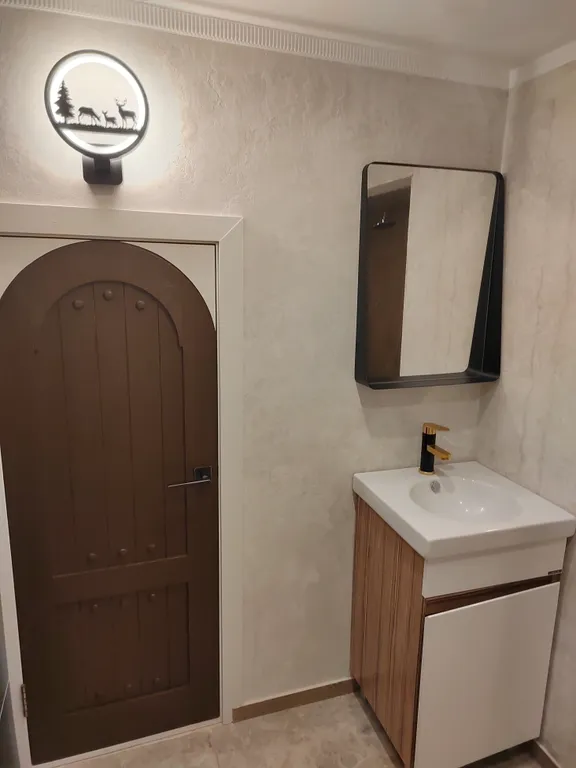 Дом коттедж с дизайнерским ремонтом