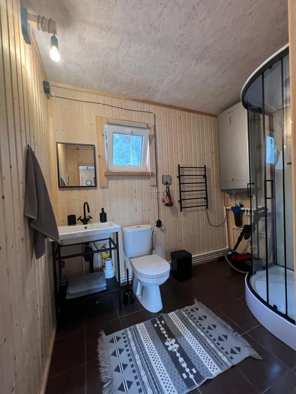 Уютный дом на берегу карельского озера