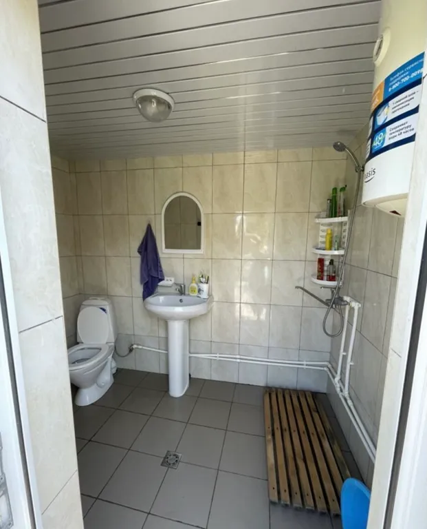 Уютная дача на берегу моря