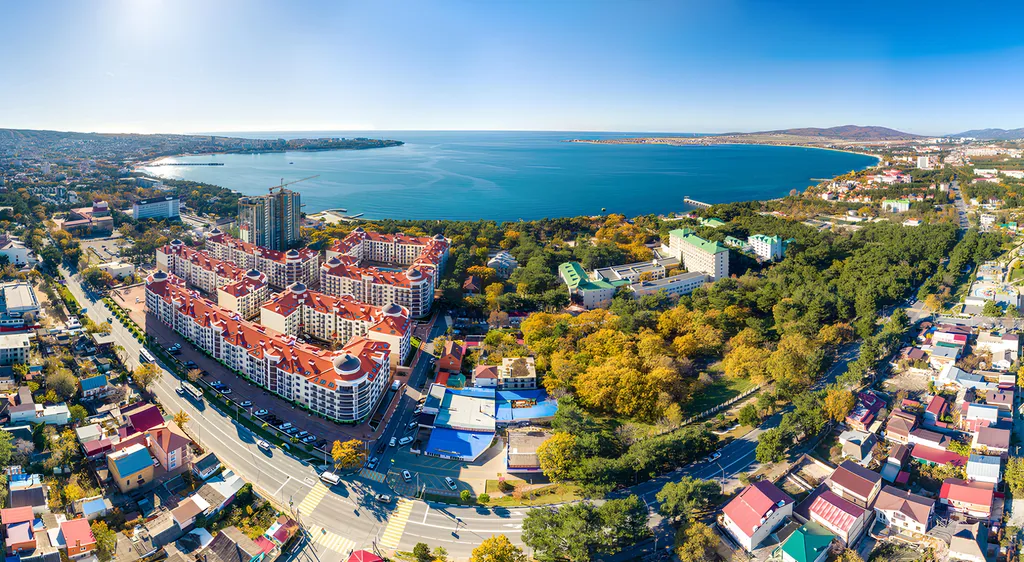 Квартира Квартира в ЖК Изумрудный город на берегу моря с бассейном — Геленджик