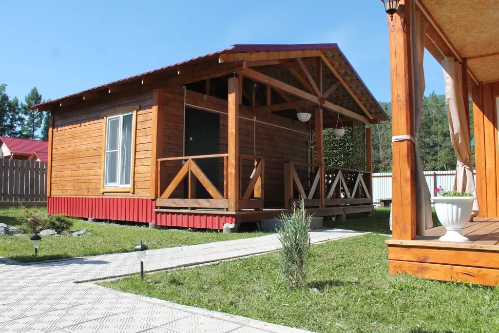 Уютный домик с двуспальной кроватью