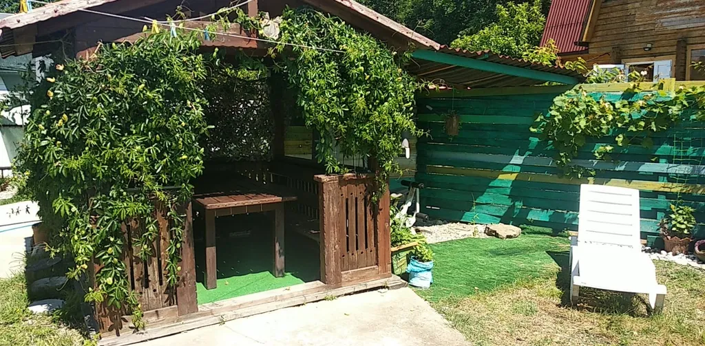 Дом у моря в вишневке