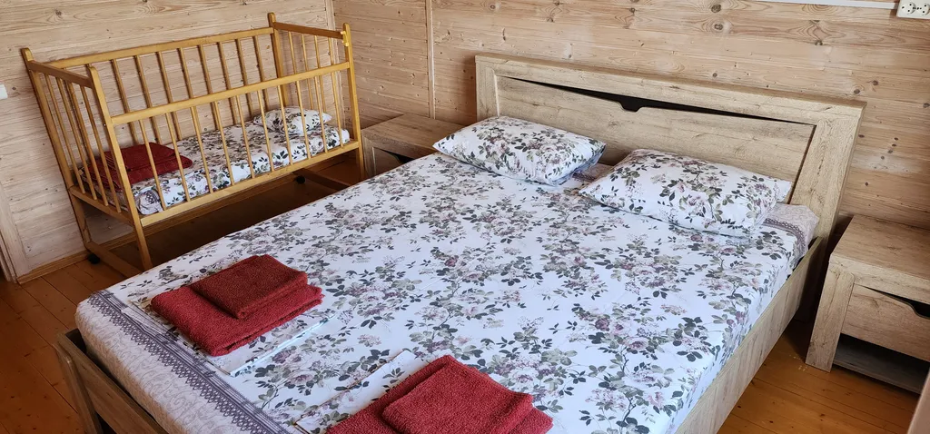 Коттедж Дом с бассейном — Кучугуры