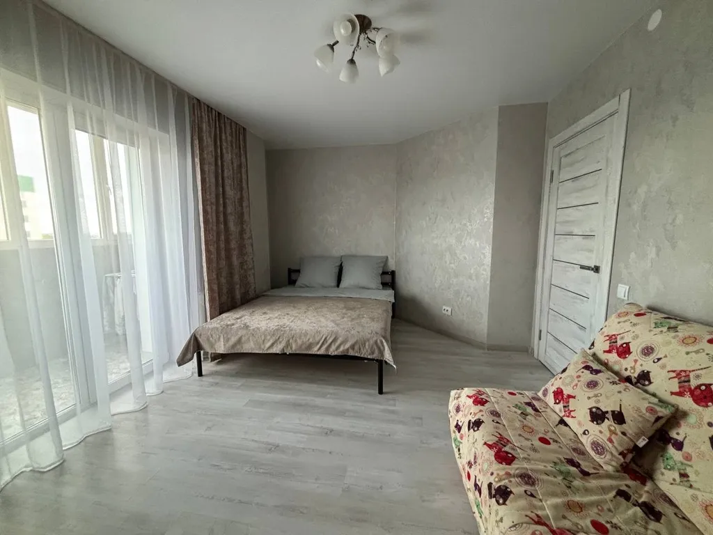 Уютная новая квартира класса люкс в 10 минутах от центра города