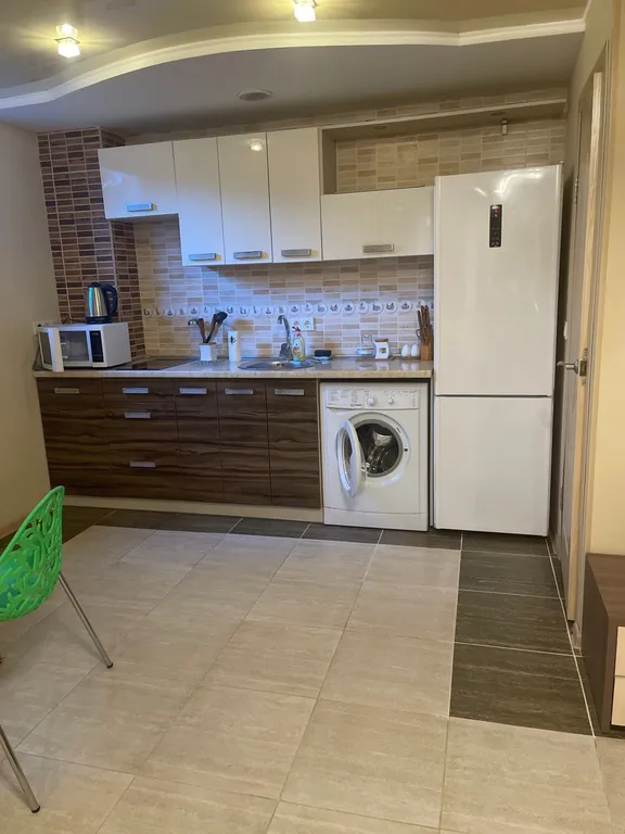 Квартира-студия в 2 минутах от моря