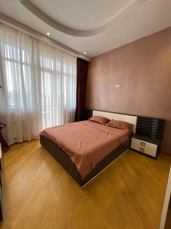 Современная вилла с приватным бассейном и панорамным видом на Арарат