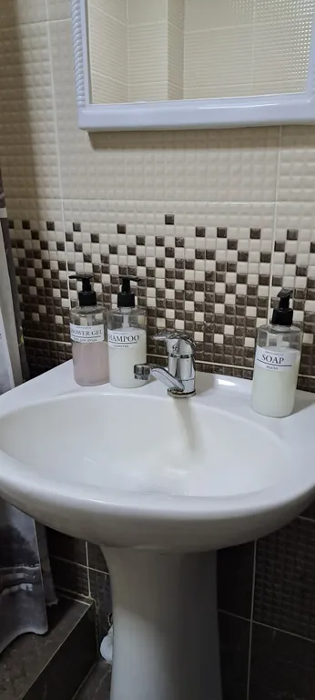 Квартира Уютная квартира в новoстpойке в центре города — Элиста