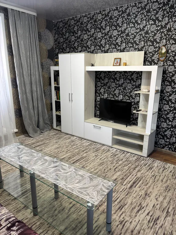 Хорошая квартира уютная