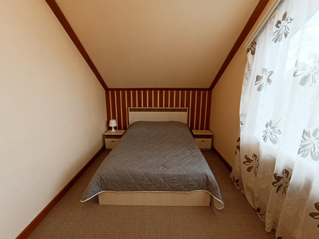 7-комнатный Дом