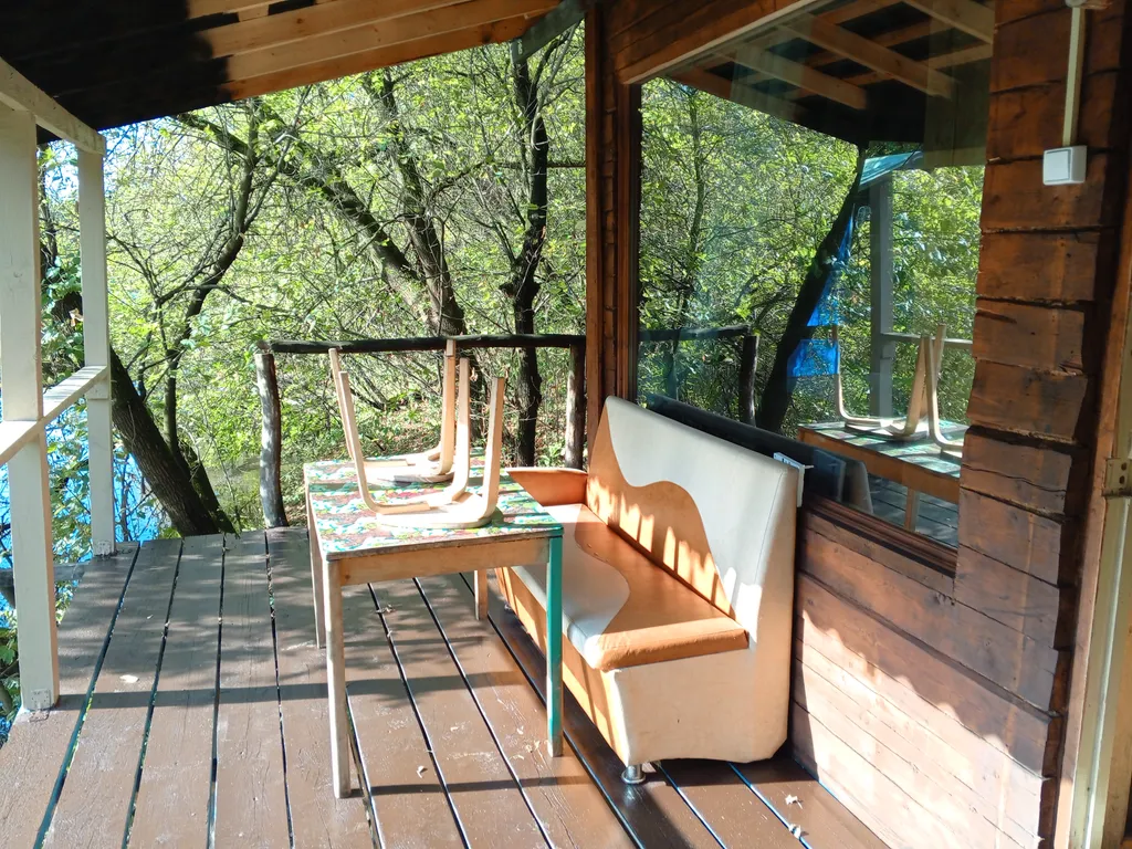 Коттедж Коттедж Избушка с баней для рыбалки и отдыха — Володарского