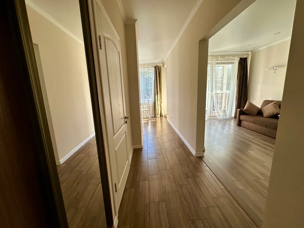 Уютная квартира с видом на сосновый лес