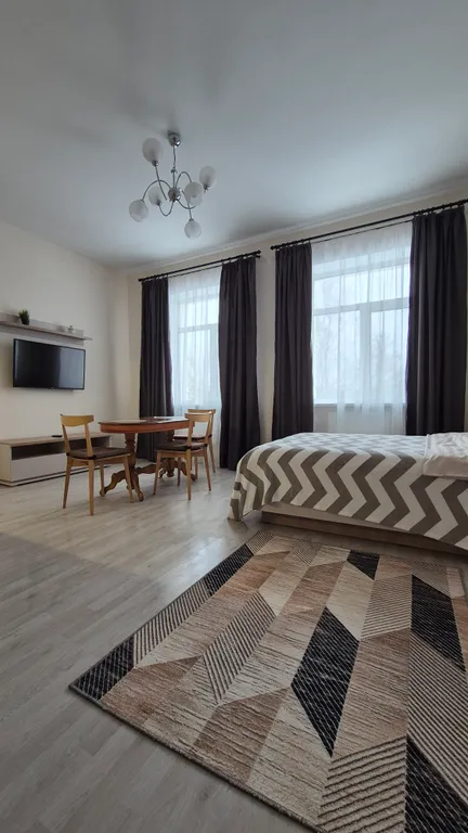 Квартира Идеальная студия для отдыха: чистый и тихий район без суеты мегаполиса — аренда посуточно в Витебск