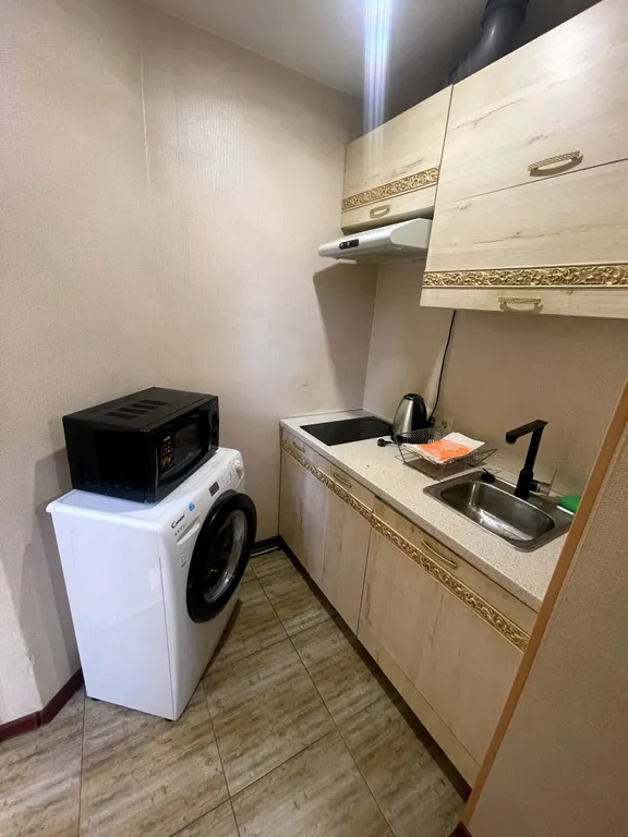 Квартира Отдельные апартаменты с парковкой и всеми удобствами — Ейск