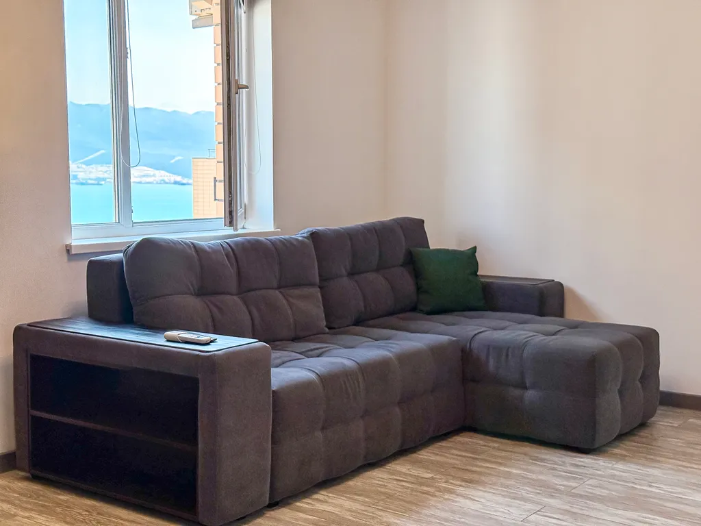 Трехкомнатная дизайнерская квартира в самом центре города