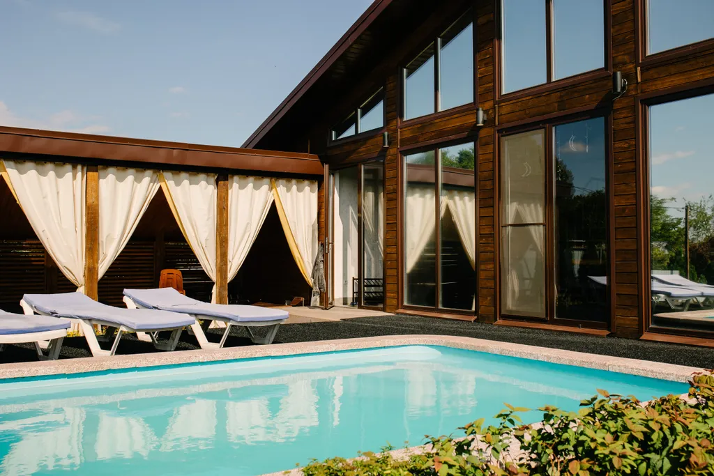 Коттедж Апартаменты с горячим бассейном и видом на горы — аренда посуточно в Майкоп