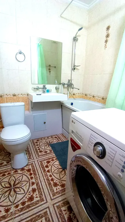 Уютная квартира недалеко от метро Алатау и по. Абая