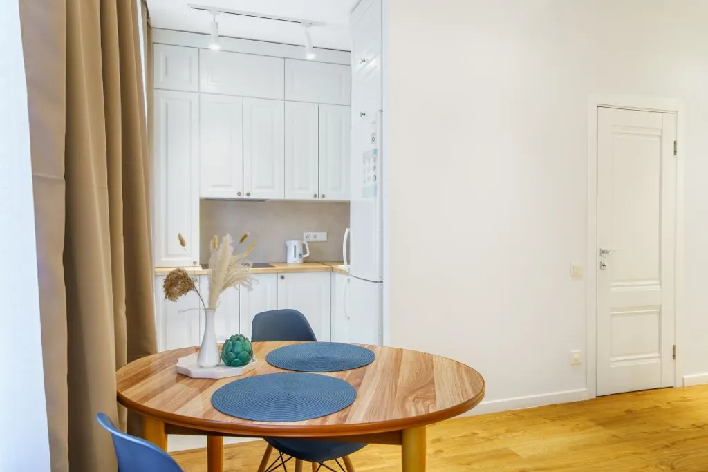 Good Night на Кирова 61