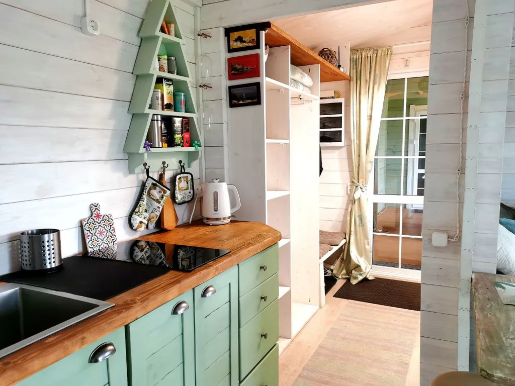 Лес Данкин - домик из Pinterest на Оке