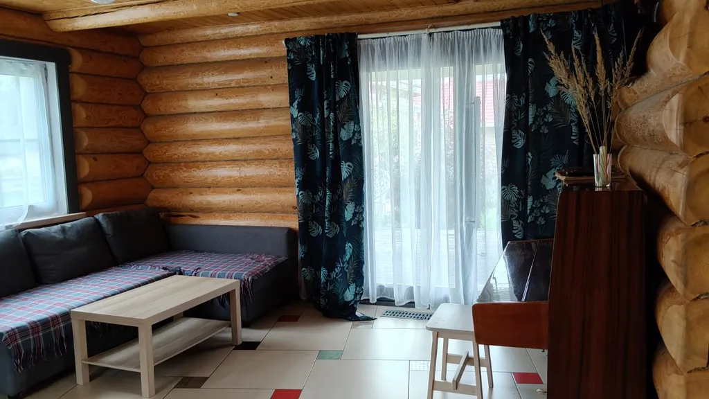 Камин и пианино