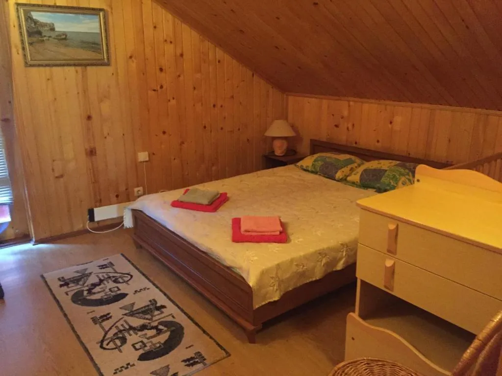 4-комнатный Дом