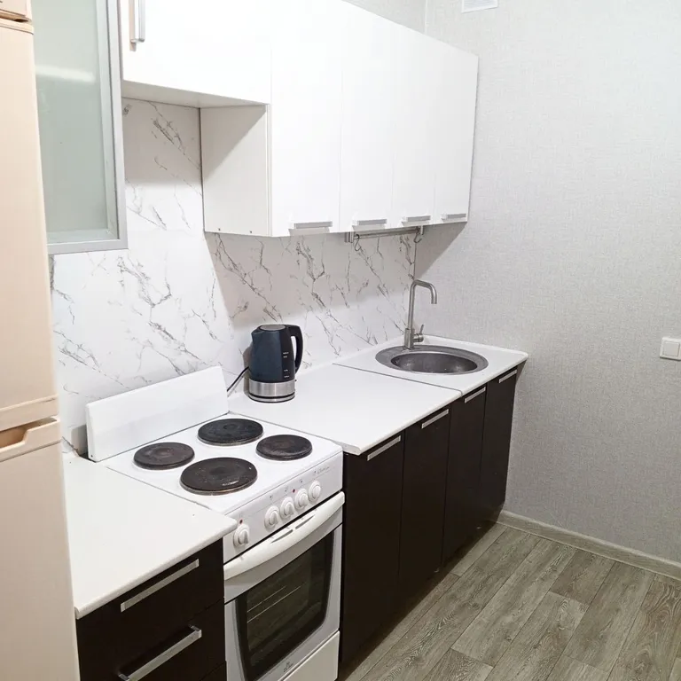 Уютная квартира рядом с парком Волна