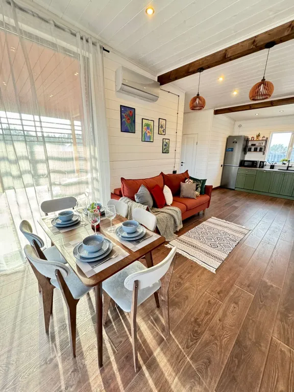 Коттедж Уютный дом для большой семьи — Семеновское