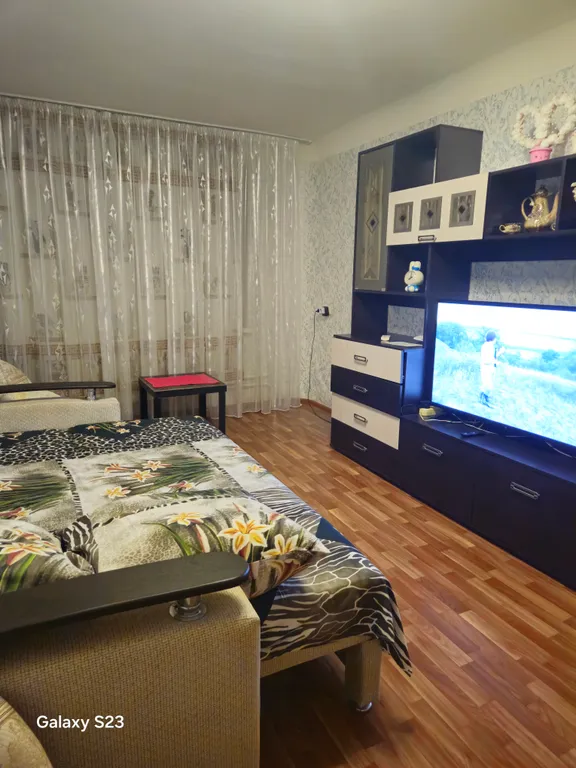 Уютная квартира — аренда посуточно в Волжский