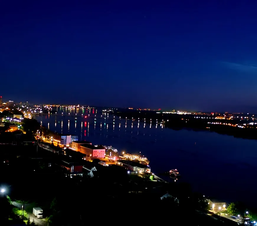 Уютная квартира на высоком этаже с прекрасным видом на реку Кама