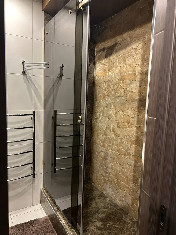 Уютная двухкомнатная квартира с видом на море