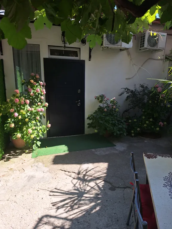 Уютный часть домик у моря с шикарным видом на море и старинные улочки