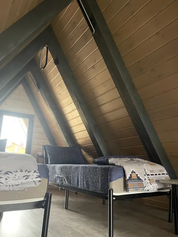 А фрейм дом шалаш