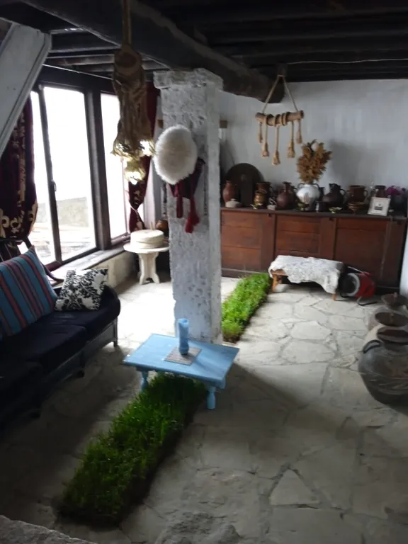 Уютный дом с видом на горы