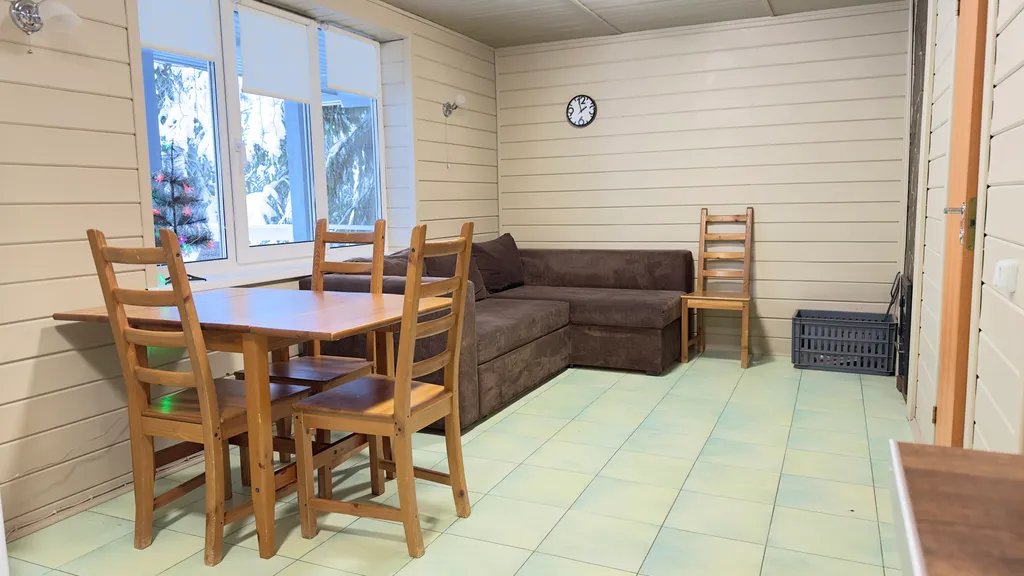 Коттедж Коттедж с двумя спальнями и баней — Иваново (Ленинградская область)