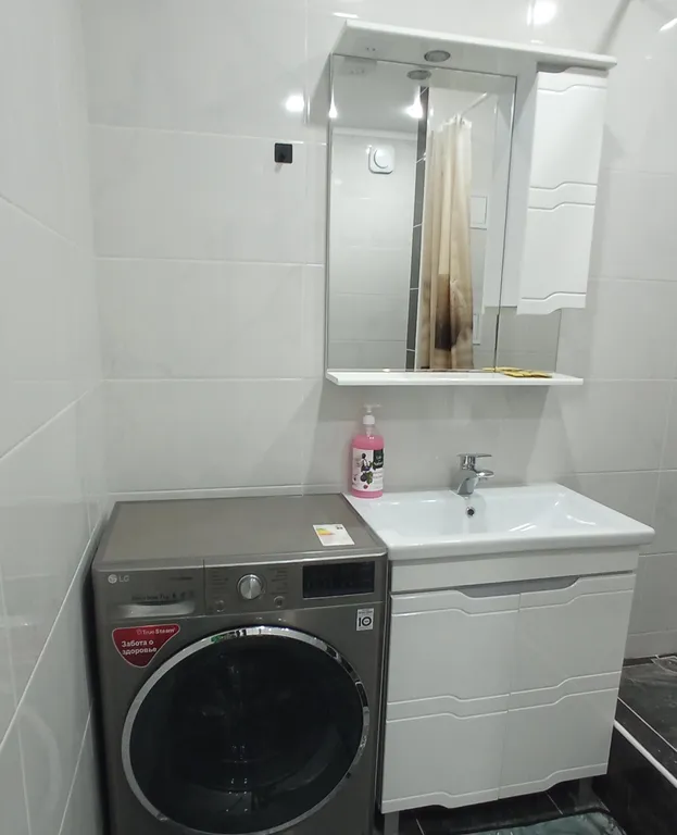 Двухкомнатная квартира с новым ремонтом