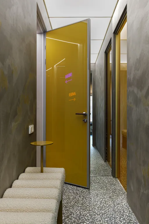 Studio 36 Suites Titul Amber