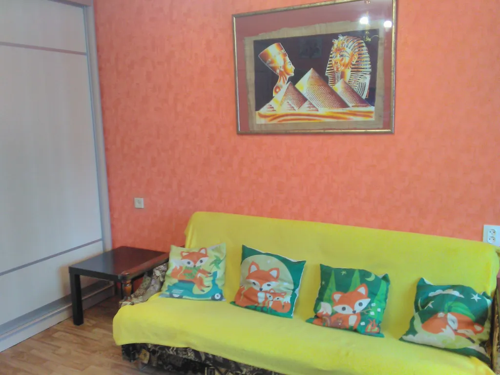 Уютная квартира в центре поселка