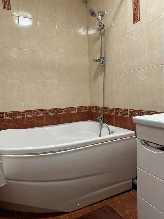 Уютная квартира с видом на город и горы