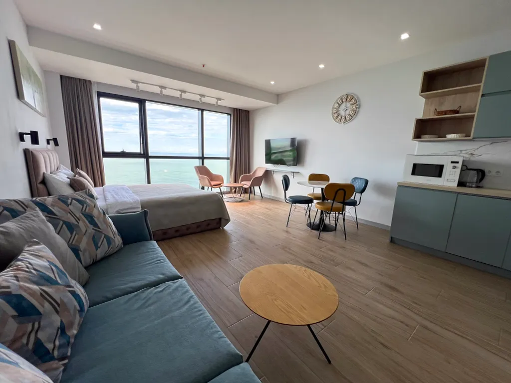 Шикарные апартаменты на берегу моря, Porta Batumi Tower