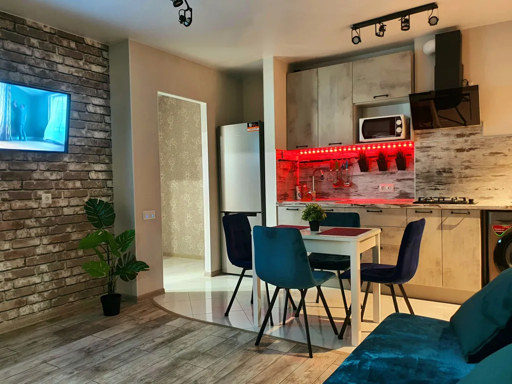 Шикарный 2-комнатный апартамент Loft Studio возле ТЦ Волгомолл