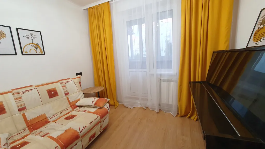 Трёхкомнатные апартаменты на Бульваре Юности