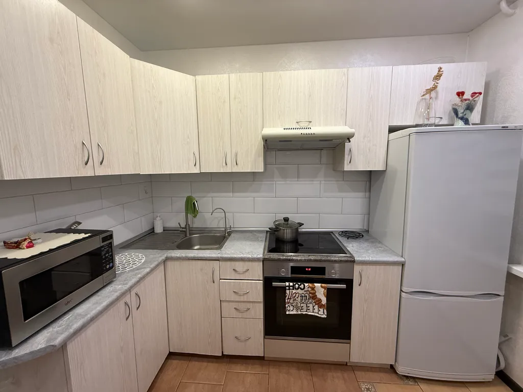 Комната в Карибском стиле в трехкомнатной квартире