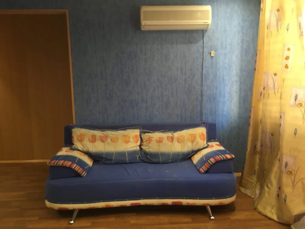 Квартира 2-комнатная квартира с кондиционером в самом центре — Тюмень