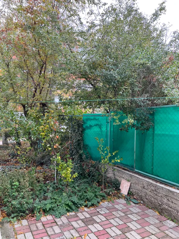 Уютная 3-комнатная квартира с личным палисадником — аренда посуточно в Орджоникидзе