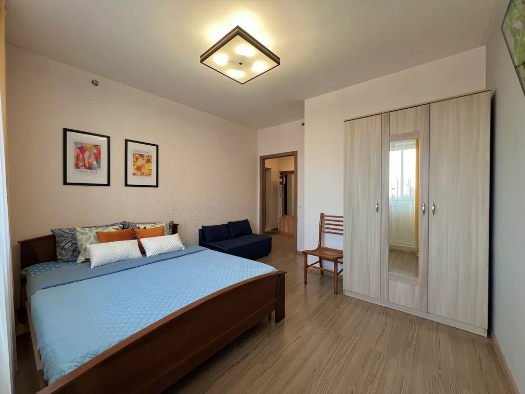 Евро 2-комнатная квартира в аэропорту